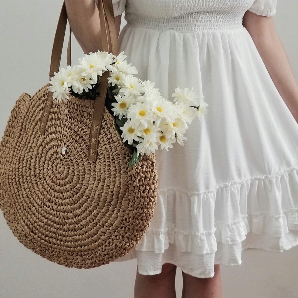 Straw tote